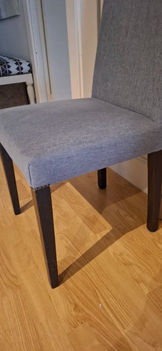 Sillas de comedor tapizadas (4 unidades)