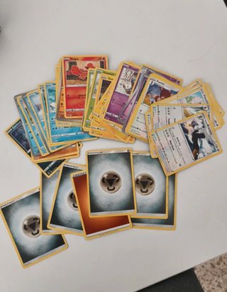 Lote 54 Cartas Pokémon Variadas (O Cambio)