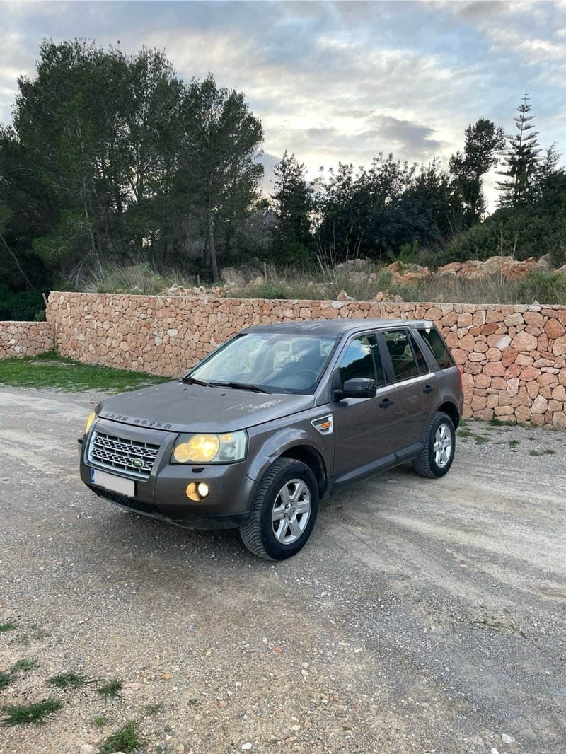 Land Rover Freelander 2008 - foto 1