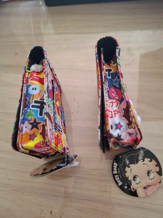 Set di accessori Betty Boop: 2 paia di orecchini e 2 portagioie