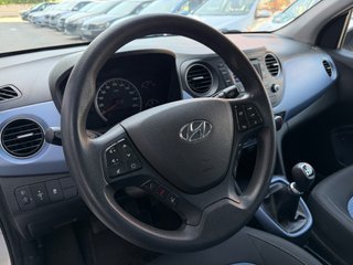 Hyundai i10 1.0 Tecno Blue