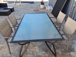 Mesa de jardín cristal y 4 sillas