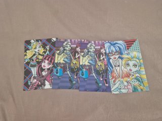 Cartas y Cromos Monster High