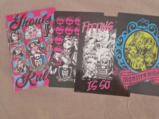 Cartas y Cromos Monster High