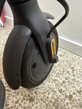 Patinete Eléctrico Xiaomi Mi Essential