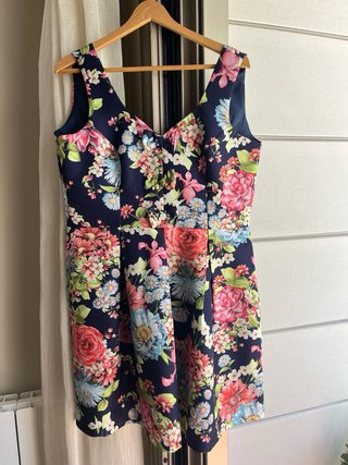 Vestido floral azul y multicolor