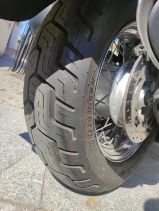 Kawasaki VN 900 Cruiser Negra