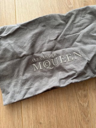 Sandalias Alexander McQueen Negras
