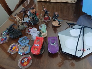 Lote Disney Infinity: Cars, Star Wars, Guardianes