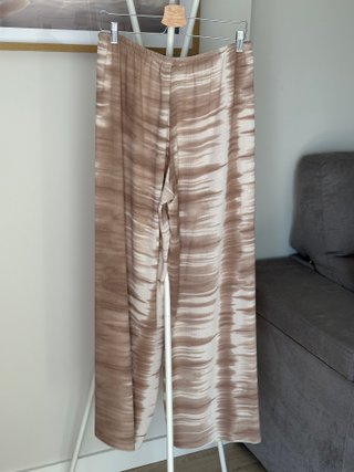 Pantalón Zara Tye Dye Beige Ancho talla L