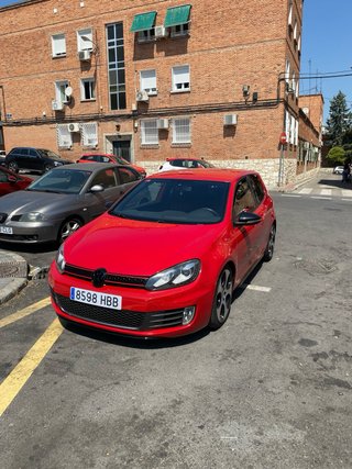 Volkswagen Golf GTI 6
