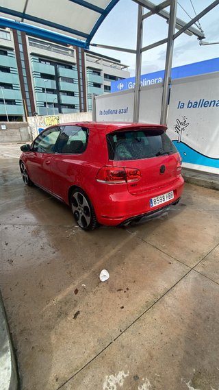 Volkswagen Golf GTI 6