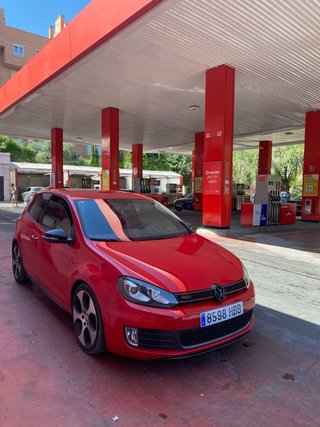 Volkswagen Golf GTI 6