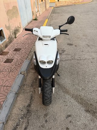 Yamaha Scooter 50cc CW50RS BWs