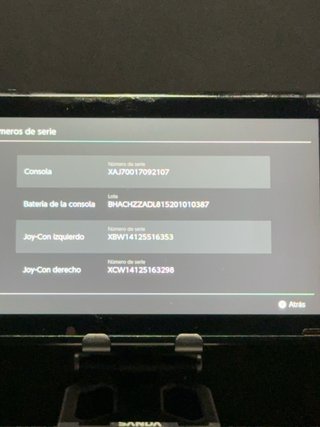 Nintendo Switch + Accesorios y Juego Sonic