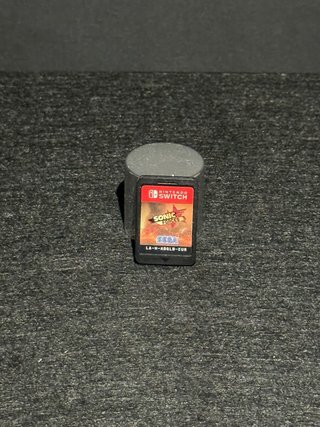 Nintendo Switch + Accesorios y Juego Sonic