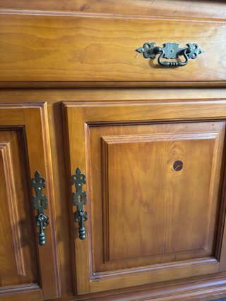 Aparador de madera de pino