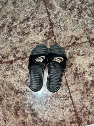 Chanclas Nike Negras