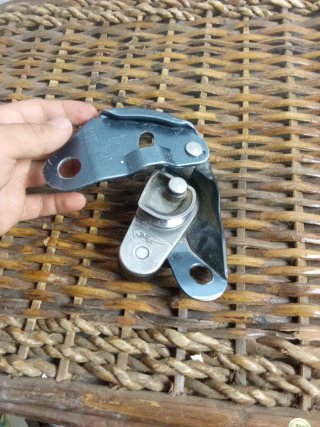 Asegurador escalada Petzl Grigri