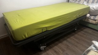 Cama Articulada geriatrica con colchon y barras