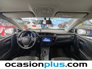 Toyota Auris 140H Touring Sports Active 100 kW (136 CV)
