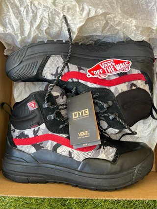 Botas Vans Ultrarange Exo Talla 43