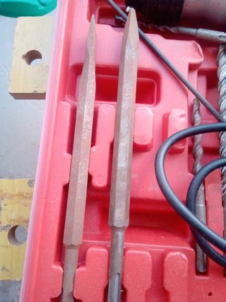 Martillo Eléctrico Hippo con Accesorios