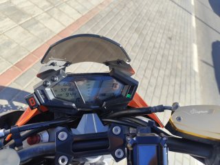 Kawasaki Z800 full