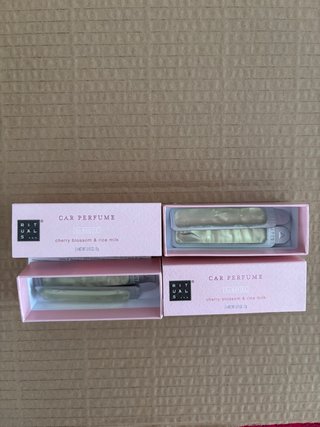 3 caixas RITUALS Car Perfume Refills Sakura 2x