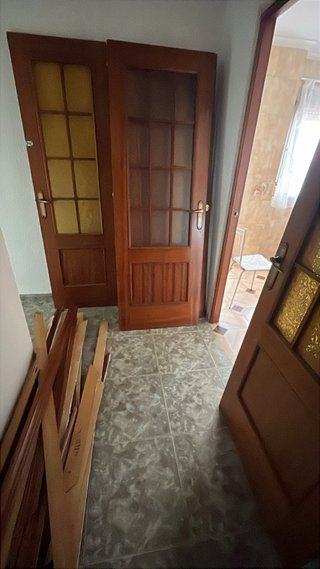 6 Puertas de madera con cristal y sin cristal