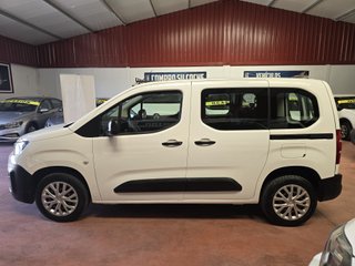 Citroen Berlingo 2022 hdi 102cv doble puerta