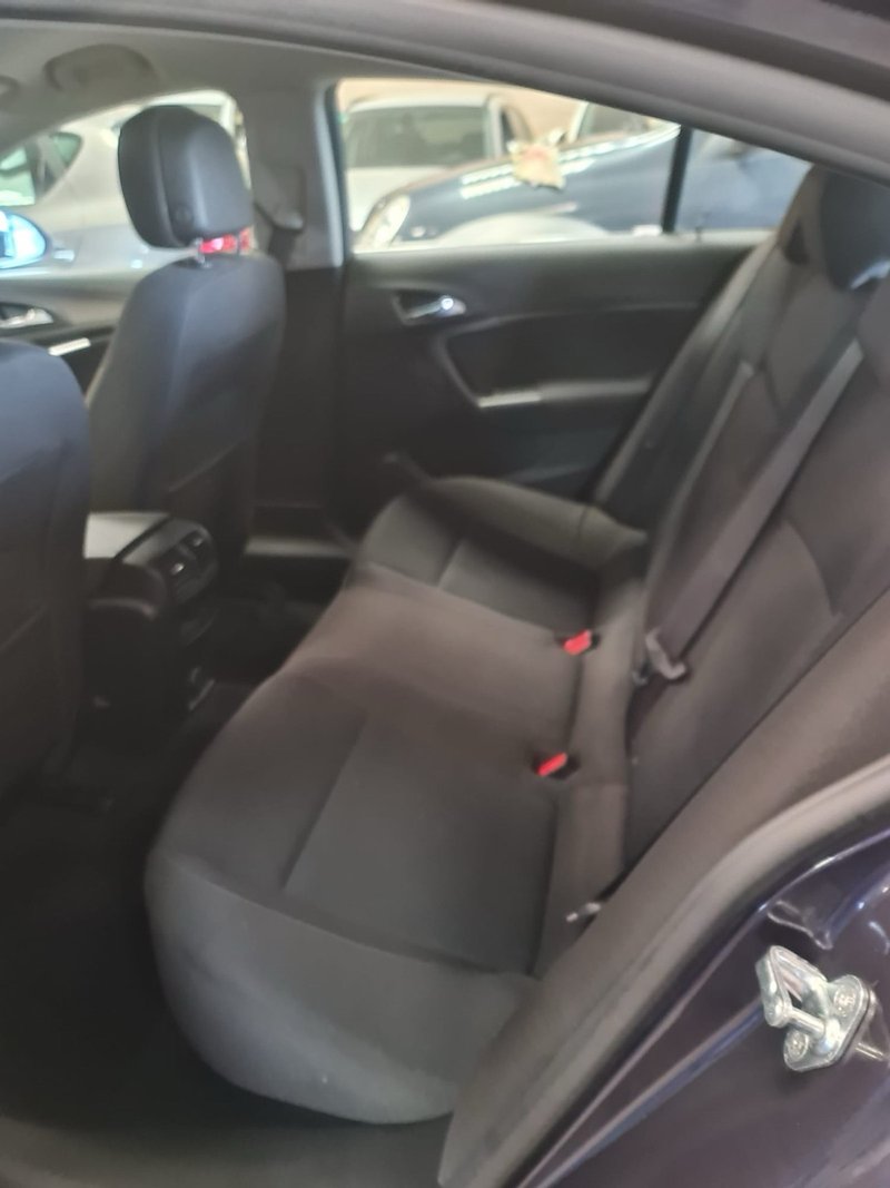 Opel Insignia 2013, foto 5