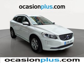 Volvo XC60 D4 Momentum Auto 140 kW (190 CV)