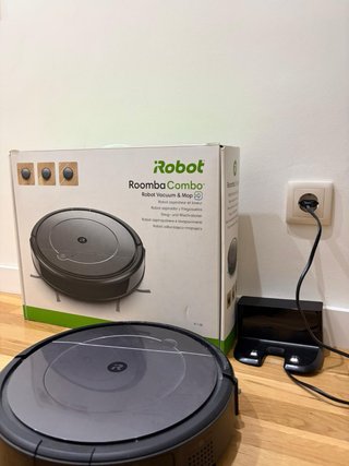 Robot Aspirador y Fregasuelos iRobot Roomba Combo