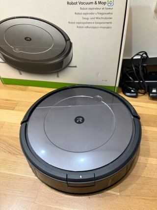 Robot Aspirador y Fregasuelos iRobot Roomba Combo