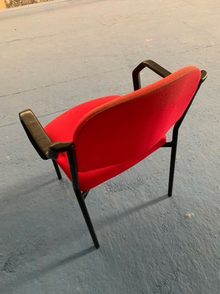 Silla de oficina/hogar con brazos roja