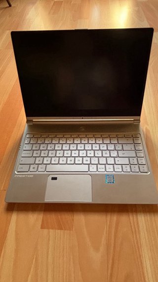 MSI Prestige / PS42 Modern i7 16GB MUY BUEN ESTADO