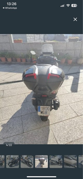 Yamaha Tricity 300 Beige/Negro Automático