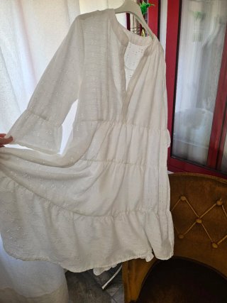 Vestido blanco calado veraniego