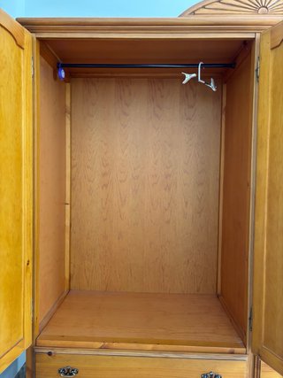 Armario de madera de pino 4 puertas