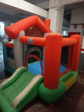 2 Castillos Hinchables