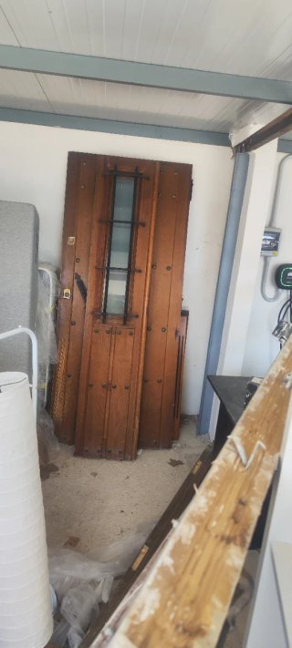 Marcos de madera para ventanas, Ventanas, y Puerta