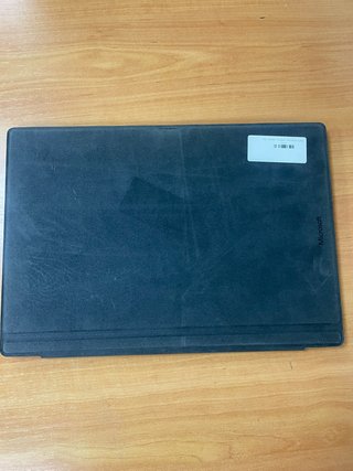 Microsoft Surface Pro 4 -67208-