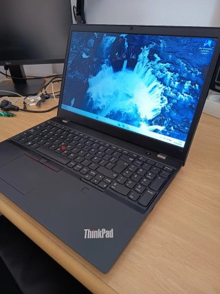 Ordenador portátil Lenovo I3