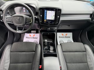Volvo XC40 1.5 T4 Twin Recharge R-Design Auto