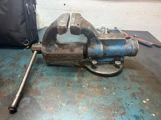 Tornillo de banco profesional Irimo FORJADO