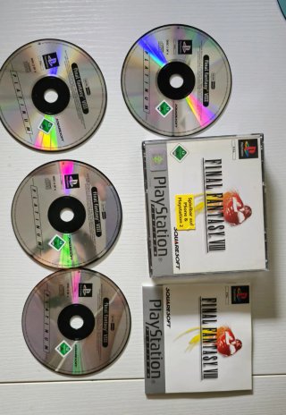 Final Fantasy VIII PAL (Alemán)