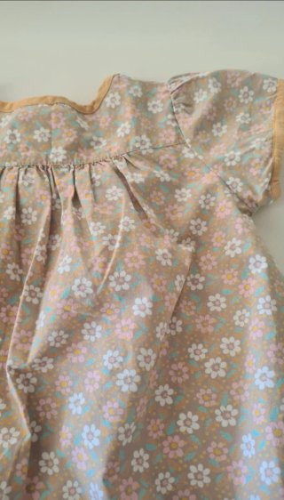 Vestido menina Noa Noa floral para tam.9-12 Meses