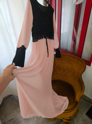 Vestido largo elegante rosa y negro