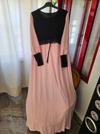 Vestido largo elegante rosa y negro